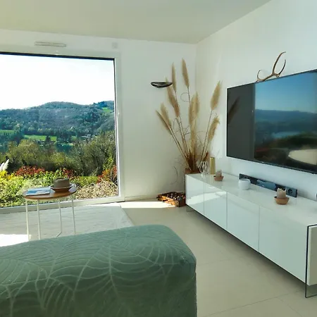 Les Reflets Du Architect-designed House Swimming Pool View Billieu