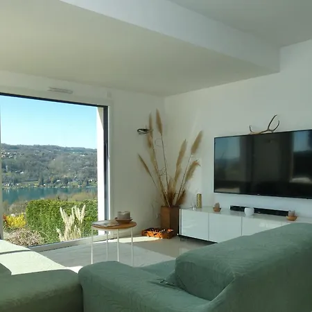 Vakantiehuis Les Reflets Du Architect-designed House Swimming Pool View Billieu